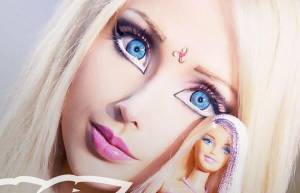 Αληθινή Barbie! (video)