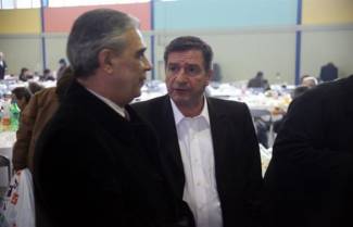 H ζωή επανέρχεται σταδιακά σε κάποια σημεία της Αθήνας