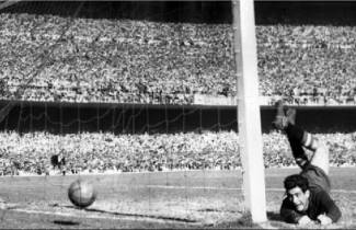 200.000 θεατές σε ματς Μundial! (video)